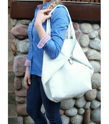 copy of Skórzana Granatowa torebka 2w1 z kosmetyczką