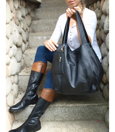 Skórzana  Torebka Worek Listonoszka 2w1 z kosmetyczką CZEKOLADA