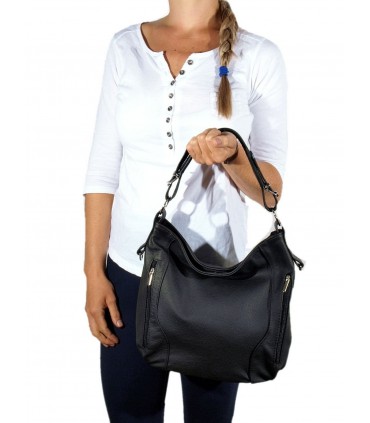 Skórzana czarna torebka listonoszka z zamkami