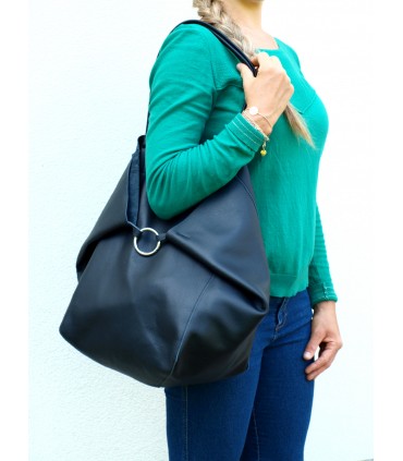 2in1 schwarze Lederhandtasche mit Kosmetiktasche