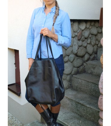 2in1 schwarze Lederhandtasche mit Kosmetiktasche