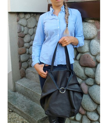 2in1 schwarze Lederhandtasche mit Kosmetiktasche