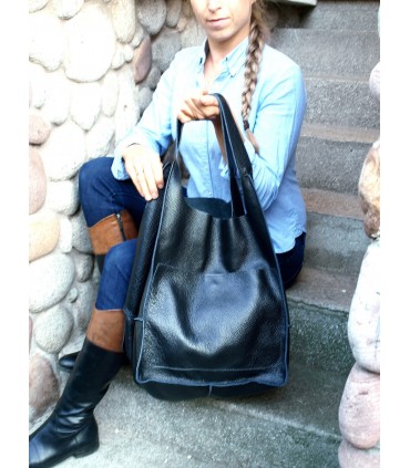 Leather tote Bag, Leather black oversized handbag, 2-in-1 model with a cosmetic bag