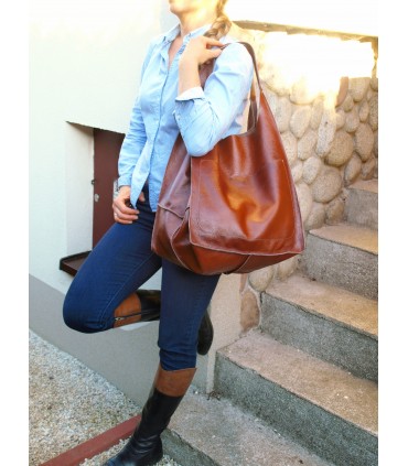 Leather tote Bag, Leather brown cognac oversized handbag, 2-in-1 model with a cosmetic bag