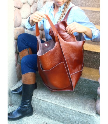 Leather tote Bag, Leather brown cognac oversized handbag, 2-in-1 model with a cosmetic bag